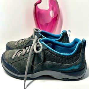 Dansko Blue/Grey Sneaker Sz38